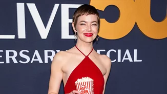 Το popcorn φόρεμα της Emma Stone είναι η πιο ευφάνταστη red carpet επιλογή που είδαμε τελευταία