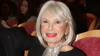 54 χρόνια πριν | Ρίκα Διαλυνά και Γιάννης Βόγλης ποζάρουν ως μοντέλα