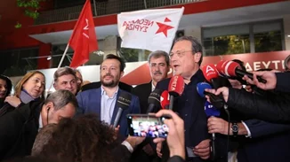 Νέος πρόεδρος του ΣΥΡΙΖΑ - ΠΣ ο Σωκράτης Φάμελλος | "Το μαζί είναι εδώ και ξεκινάμε"