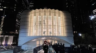 Συγκίνηση στη Νέα Υόρκη | Λειτούργησε ξανά μετά από 21 χρόνια ο ναός του Αγίου Νικολάου στο Σημείο Μηδέν [εικόνες]