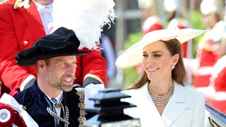 Η Kate Middleton φωτογραφίζει τον πρίγκιπα William με τα νέα μέλη της οικογένειάς τους