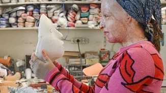 Ιωάννα Παλιοσπύρου | Η οργισμένη αντίδρασή της στην "αγιοποίηση" της Έφης Κακαράντζουλα