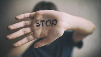 ΕΣΗΕΑ | Συμπαράσταση στις δημοσιογράφους που καταγγέλλουν σεξουαλική παρενόχληση