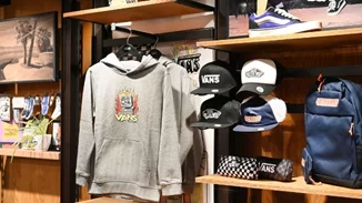 Back to (High) School | Ανανέωση της εφηβικής ντουλάπας με τα πιο stylish items για το σχολείο