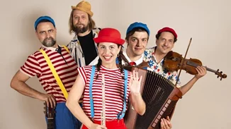 Οκτώ παιδικές θεατρικές παραστάσεις για όλα τα γούστα