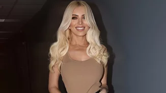 Κατερίνα Καινούργιου | Αμακιγιάριστη στο κρεβάτι της