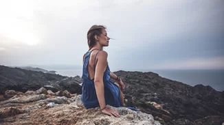 Μετά τις διακοπές | Πώς θα αντιμετωπίσεις τη μελαγχολία της επιστροφής;