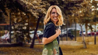 Η Μαρία Ηλιάκη ανέβασε σχολική της φωτογραφία | Μπορείτε να την αναγνωρίσετε;