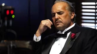 "Φτυστός" ο Brando ο Billy Ζane στο τρέιλερ του "Waltzing with Brando"