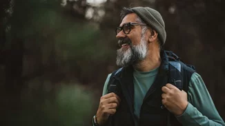 Είσαι άντρας 50 ετών άγαμος και χωρίς παιδιά; Έχεις πρόβλημα