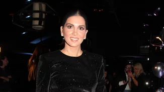 Δανείζεσαι συχνά τα πουκάμισα του φίλου σου; | Φόρεσε τα όπως η Σταματίνα Τσιμτσιλή