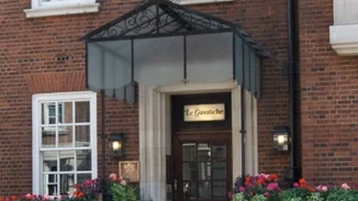 Κλείνει το ιστορικό εστιατόριο του Λονδίνου, "Le Gavroche", βραβευμένο με αστέρια Michelin