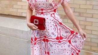 10 τσαντάκια που θα μπορούσες να κρατήσεις σ' ένα καλοκαιρινό γάμο