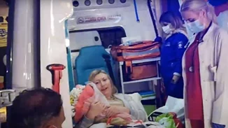 Θεσσαλονίκη: Χειρουργήθηκε η 39χρονη που τραυματίστηκε στην Κωνσταντινούπολη - Τηλεφώνημα Μητσοτάκη [εικόνες - βίντεο]