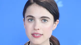 Η Margaret Qualley ευχαρίστησε την FKA Twigs για το θάρρος της