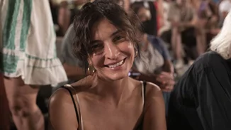 Αντιγόνη Κουλουκάκου | Σε πάρτι με Zara animal print παντελόνι