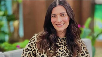 Με νέο κούρεμα και χρώμα μαλλιών η Αντιγόνη Κουλουκάκου | To hair look της συνδυάζει δύο major τάσεις