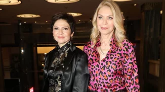 Η Ταμίλα Κουλιέβα και η Έλλη Στάη μαζί στην Επίδαυρο