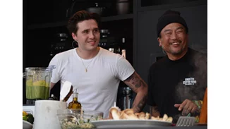 Brooklyn Beckham | Οι αρνητικές κριτικές για την εκπομπή μαγειρικής του στο Facebook Watch