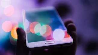 Ερχεται το "κουμπί πανικού" για τα θύματα ενδοοικογενειακής βίας - Πώς θα λειτουργεί η νέα εφαρμογή στο κινητό