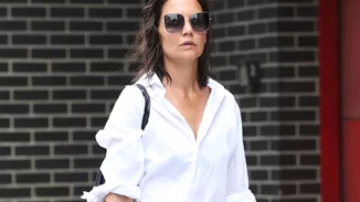 5 διαφορετικοί τρόποι για να φορέσεις ένα λευκό πουκάμισο