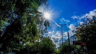 Ο καιρός σήμερα | Υποχωρεί η κακοκαιρία και ανεβαίνει η θερμοκρασία - Σε ποιες περιοχές θα βρέξει