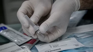 Δύο δωρεάν self test για όλους στις γιορτές - Μητσοτάκης | Θα ήταν άδικο το rapid test στους εμβολιασμένους