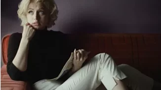 Πόσο αυστηρώς ακατάλληλη είναι τελικά η "Ξανθιά";