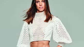 Η Κατερίνα Στεφανίδη στο Shape Αυγούστου | Δες πρώτη το backstage της φωτογράφησής της