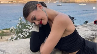 Κλέλια Ανδριολάτου | Ο έξυπνος τρόπος που υιοθέτησε την τάση του καλοκαιριού στο βραδινό look της