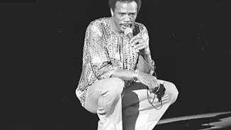 Ο Quincy Jones, ο Μάνος Χατζιδάκις και ένα χαμόγελο πέντε εκατομμυρίων