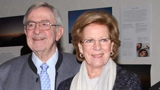 Η κομψή εμφάνιση της Άννας-Μαρίας με Zeus + Dione στο pre-wedding πάρτι