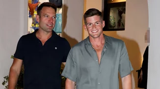 Στέφανος Κασσελάκης - Τάιλερ Μακμπέθ | Οι πρώτες φωτογραφίες από το νέο minimal διαμέρισμά τους στο Κολωνάκι