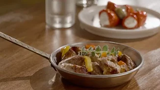 Η Τσικνοπέμπτη επιβάλλει παράδοση και στο ποτήρι