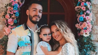 Η Εύα Τσάχρα έγινε για δεύτερη φορά μανούλα - Η πρώτη φωτογραφία με την νεογέννητη κόρη της