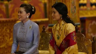 Η φωτογραφία που κανείς δεν περίμενε | Η Suthida της Ταϊλάνδης με τη βασίλισσα του Μπουτάν σε επίσημη συνάντηση