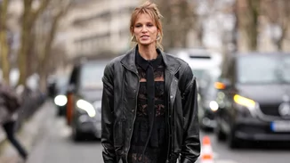 Αυτό το maxi μαύρο φόρεμα από τη Sinsay κοστίζει 9,99 ευρώ και θα γίνει το νέο σου αγαπημένο