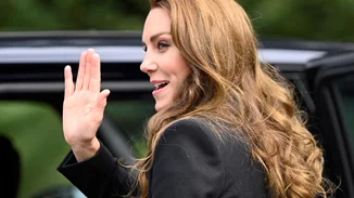 Θέμα συζήτησης η εμφάνιση της πριγκίπισσας της Ουαλίας στο μπαλκόνι του Μπάκιγχαμ