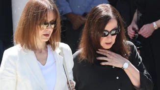 Ο καλλιτεχνικός κόσμος αποχαιρέτησε τον Νίκο Γαλανό | Σε κλίμα συγκίνησης το τελευταίο αντίο