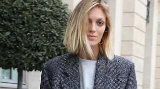 Λεπτά μαλλιά χωρίς όγκο; 5 χτενίσματα για να τα κάνεις να δείχνουν πιο πλούσια στη στιγμή