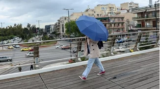 Χαλάει ο καιρός σήμερα | Βροχές, καταιγίδες και πτώση της θερμοκρασίας - Ενισχύονται οι άνεμοι