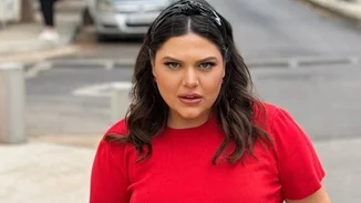 Δανάη Μπάρκα |"Ευγνωμονώ τους γονείς μου που χώρισαν"