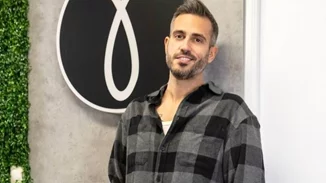 Γιώργος Τσούλης | H τρυφερή φωτογραφία της συζύγου του με τον γιο τους