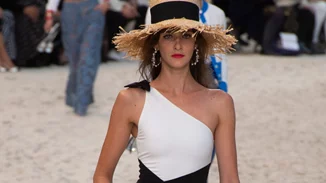 Summer is here | Τα ωραιότερα ολόσωμα μαγιό που μπορείς να φορέσεις και εκτός παραλίας