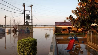Οι ειδικοί προειδοποιούν | Δεν είναι πόσιμο το νερό στις πληγείσες περιοχές - Κίνδυνος για μολυσματικές ασθένειες
