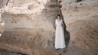 Αιθέριες δημιουργίες |  Ανακάλυψε το ιδανικό νυφικό στο Bridal Sample Sale της σχεδιάστριας Ioanna Kourbela