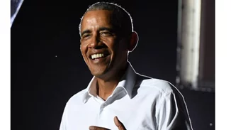 Ο Obama ραπάρει το Lose Yourself μπροστά στον Eminem (video)