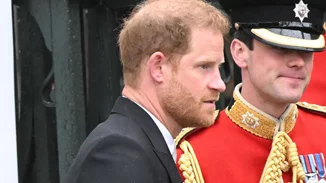 Πρίγκιπας Harry | Γιατί έφυγε αμέσως μετά τη στέψη του πατέρα του; Αυτός είναι ο πραγματικός λόγος