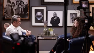 Κάλεσμα Μητσοτάκη στους νέους να ψηφίσουν - "Μην αφήσετε άλλους να αποφασίσουν για το μέλλον σας" [βίντεο]