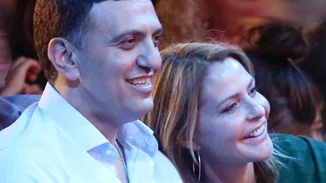 Τζένη Μπαλατσινού | Σε ελληνορθόδοξο ναό της Νέας Υόρκης μαζί με τον Βασίλη Κικίλια και τον γιο τους, Παναγιώτη - Αντώνιο